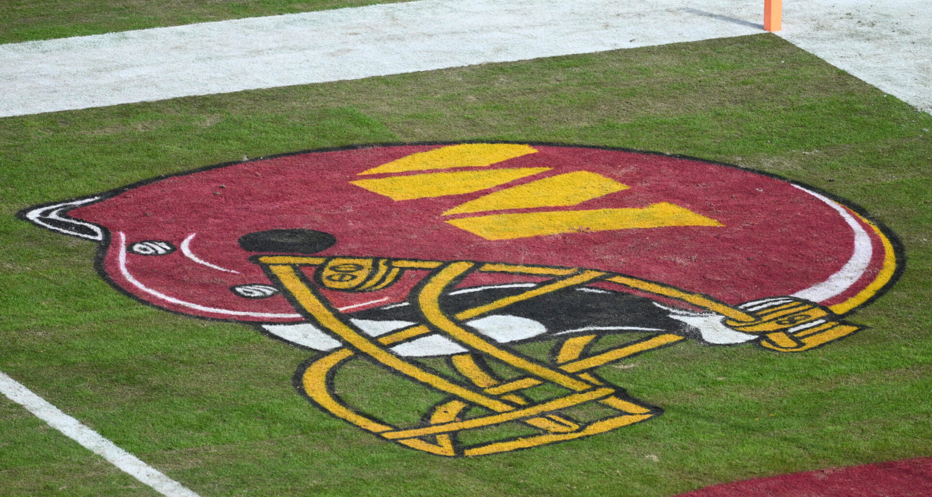 Native American Org Calls Out Commanders for New Logo