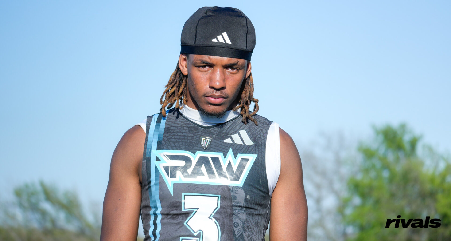 Florida Gators center Rueben Chinyelu (9) celebrates following a win over the Arkansas Razorbacks at Exactech Arena at the Stephen C. O'Connell Center. (Travis Register-Imagn Images)