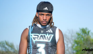Florida Gators center Rueben Chinyelu (9) celebrates following a win over the Arkansas Razorbacks at Exactech Arena at the Stephen C. O'Connell Center. (Travis Register-Imagn Images)