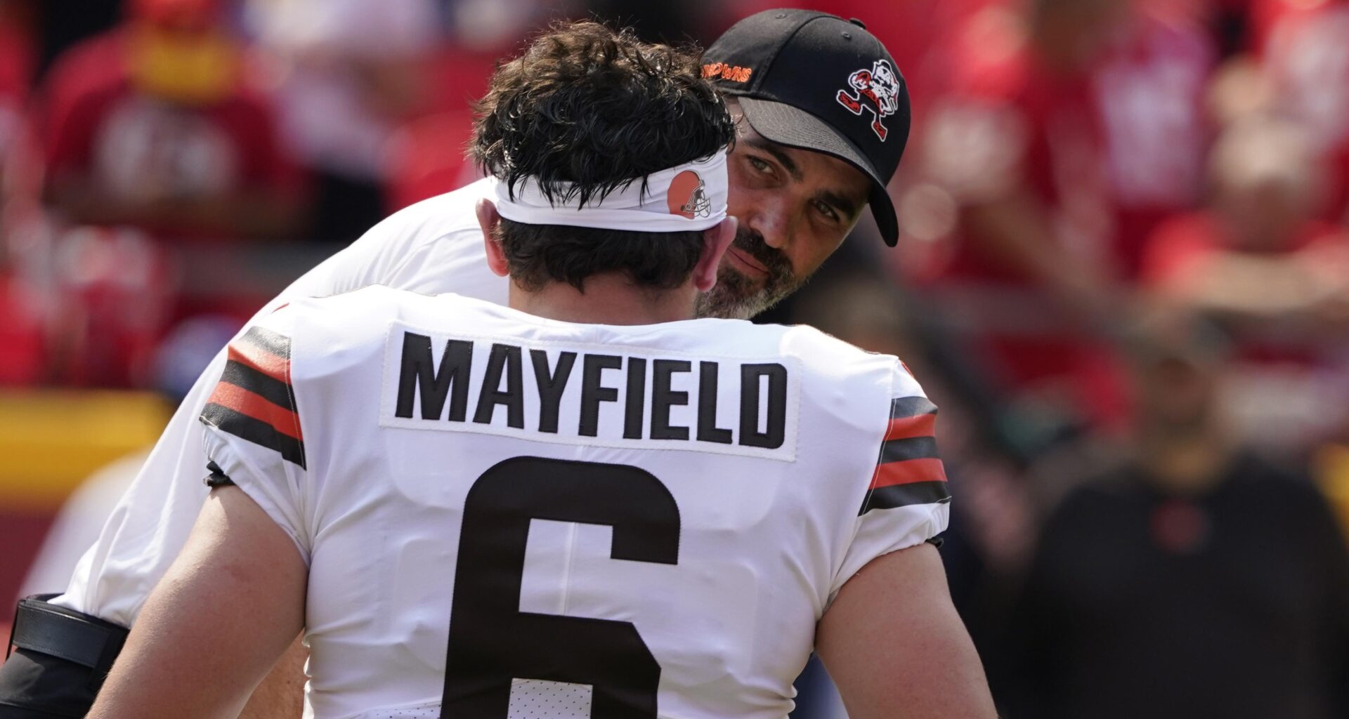 Bucs HC Talks Baker Mayfield and Kevin Stefanski Beef, 'We Can't Have a Boxing Match'