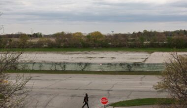 Bears stadium deal slowly churns through Illinois legislature