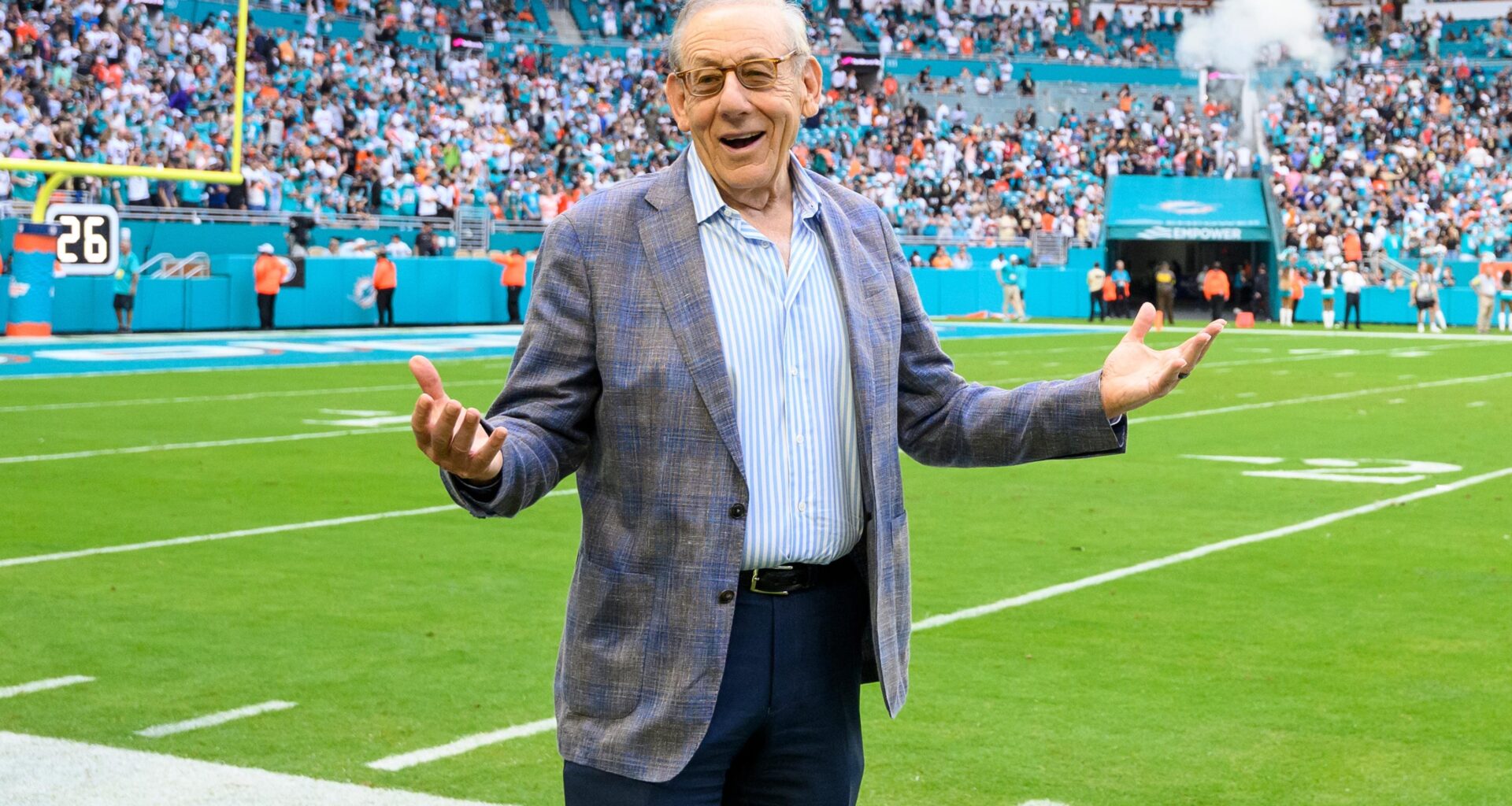 Dolphins Get Record-Breaking $12.5B Valuation As Stephen Ross Sells 1% Stake of Franchise