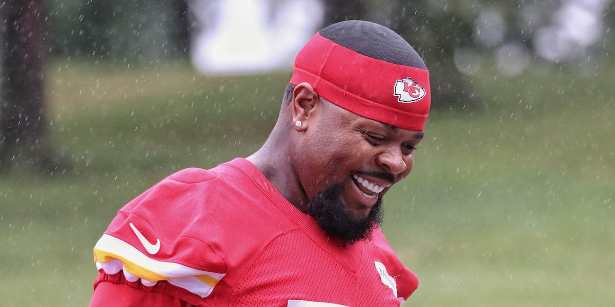 Former Chiefs offensive lineman Jawaan Taylor lands with Falcons