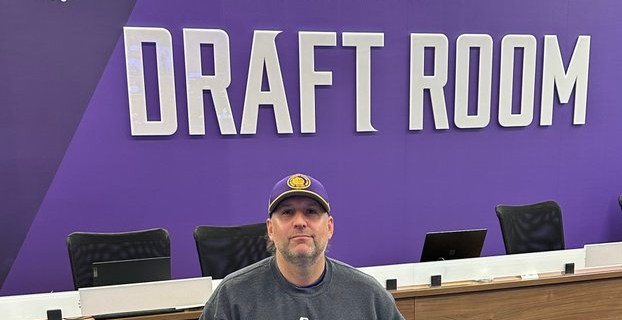 Will Rob Brzezinski Be the Next Vikings GM?