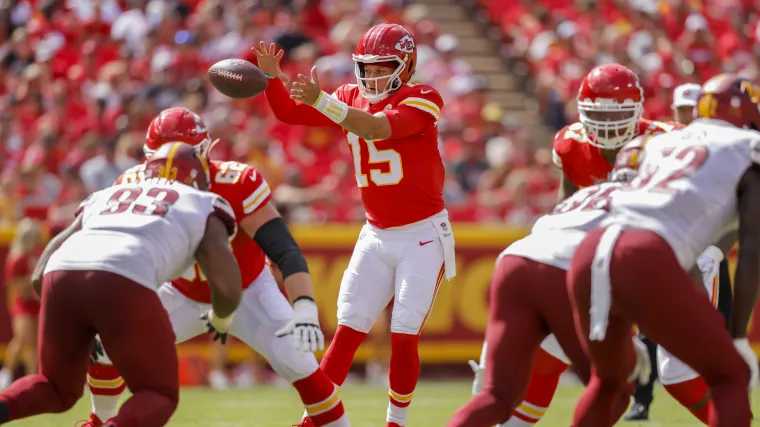 Chiefs trade proposal sends first-round pick to Falcons for $15 million All-Pro TE image