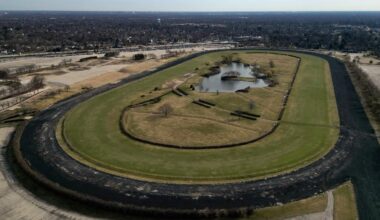 Kevin Warren dismisses talk of keeping Chicago Bears in city – NBC Chicago