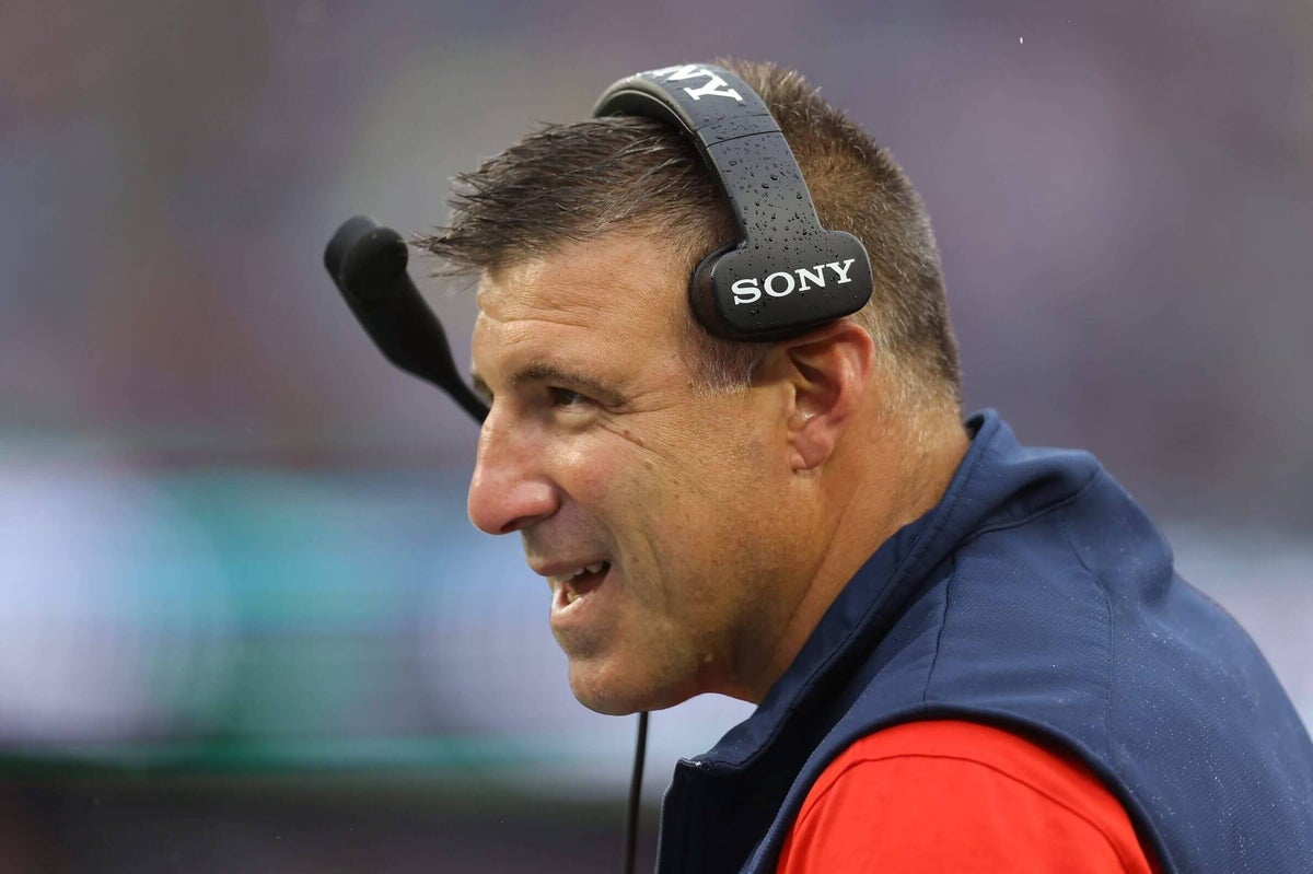 What we learned about the Patriots as Mike Vrabel stays mum on potential A.J. Brown trade