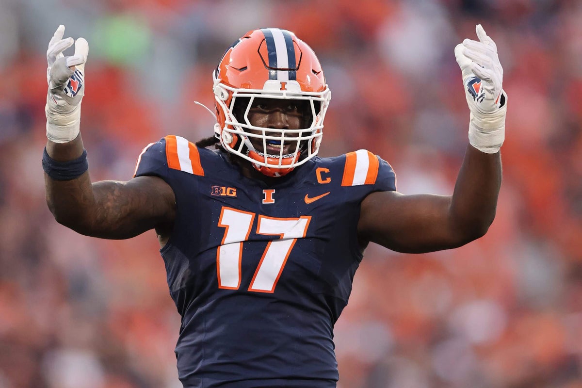 Patriots trade up to nab Illinois edge Gabe Jacas with pick No. 55 in 2026 NFL Draft