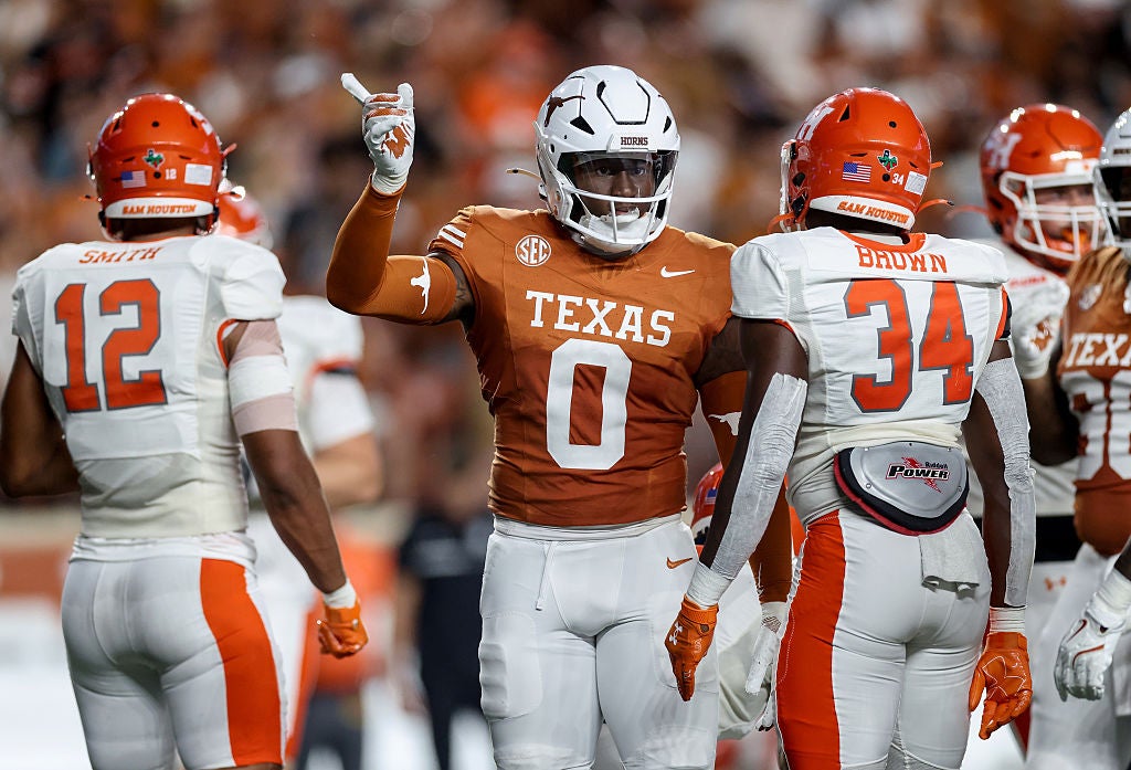 AUSTIN, TEXAS - SEPTEMBER 20: Anthony Hill Jr. #0 of the Texas Longhorns reacts after a tackle in the second quarter against Landan Brown #34 of the Sam Houston State Bearkats at Darrell K Royal-Texas Memorial Stadium on September 20, 2025 in Austin, Texas. (Photo by Tim Warner/Getty Images)
