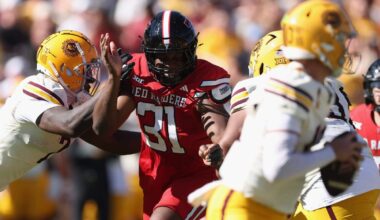 Would it make sense for Cowboys to trade up to third overall pick?