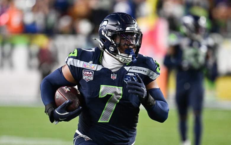 Uchenna Nwosu Seattle Seahawks