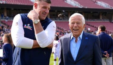 Mike Vrabel Robert Kraft New England Patriots