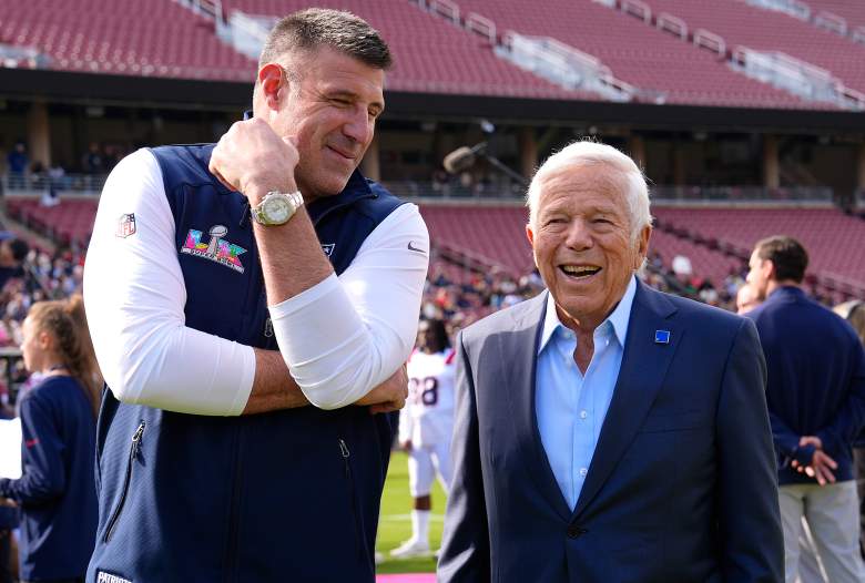 Mike Vrabel Robert Kraft New England Patriots