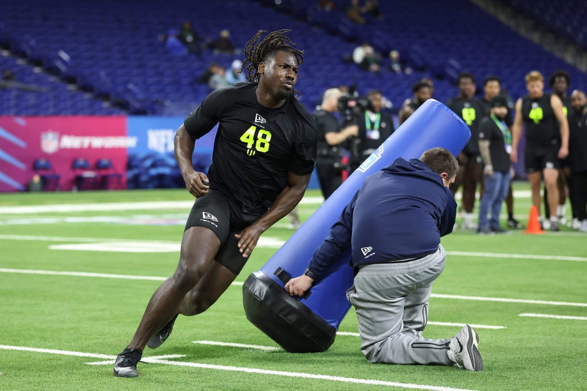 Dallas Cowboys select Malachi Lawrence, edge from UCF, with No. 23 pick in 2026 NFL Draft