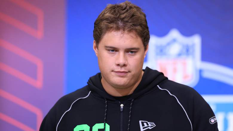 Patriots draft Caleb Lomu offensive tackle 2026 NFL Draft