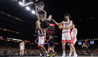 Michigan pummels Arizona to roll into national championship game against UConn