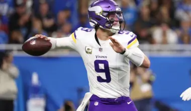 Rams trade idea lands 2024 first-round QB as Matthew Stafford's heir in draft trade-down image