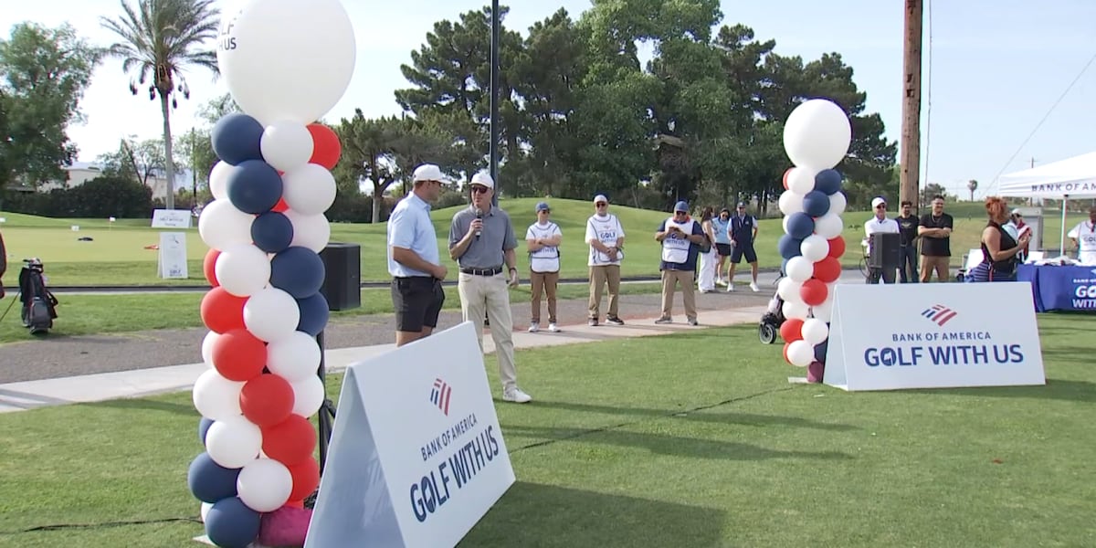Raiders tight end Brock Bowers helps grow youth golf at Las Vegas clinic