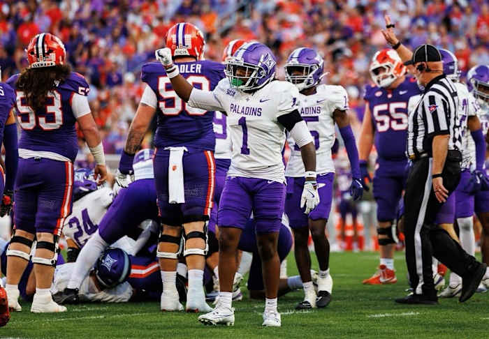 Furman safety, Atascosita grad Taylen Blaylock meets with hometown Texans ‘Kind of surreal’