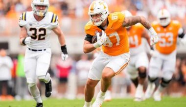 Tennessee tight end Miles Kitselman visiting Texans today