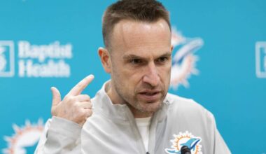 Kelly: Miami Dolphins searching for nearly a dozen NFL starters