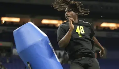 Patriots Predicted To Select 20-Sack Defensive End To Bolster Front With Dre’Mont Jones image