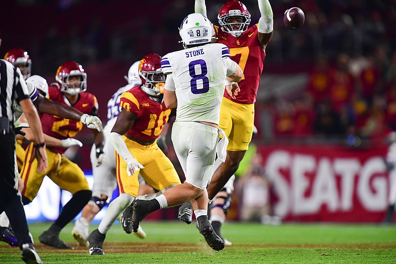 NCAA Football: Northwestern at Southern California