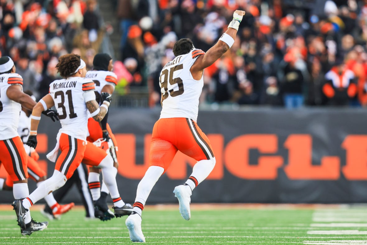 NFL Analysts Think Cleveland Browns Need to Trade Myles Garrett