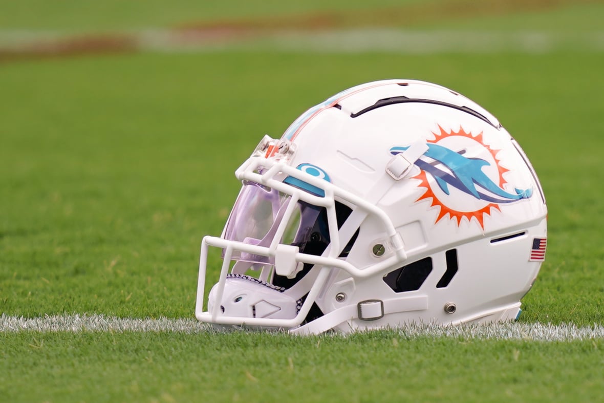 Miami Dolphins Urged to Target All-Pro Wide Receiver
