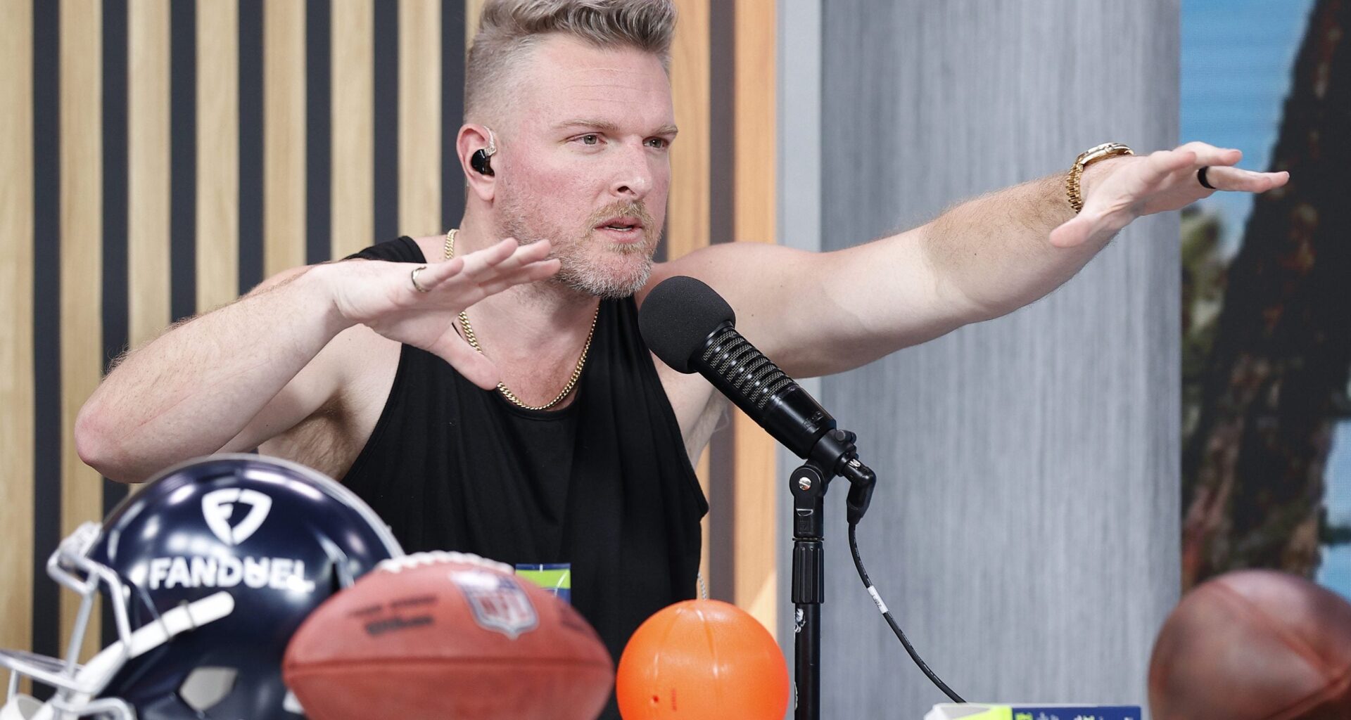 Pat McAfee to announce Colts draft pick in Pittsburgh - Indianapolis News | Indiana Weather | Indiana Traffic