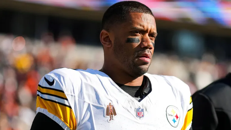 Steelers suddenly linked to Russell Wilson again after Aaron Rodgers news surfaces image