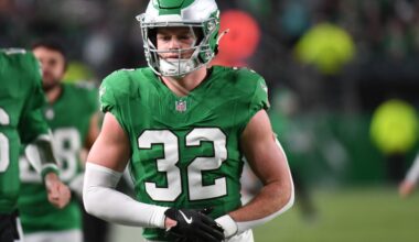 Howie Roseman takes unexpected risk in latest mock draft that would immediately improve Eagles' Super Bowl chances in 2026