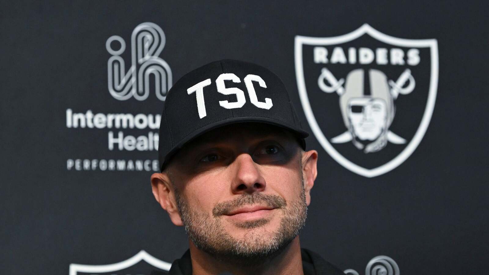 Raiders cannot pass on elite playmaker for more than 1 reason, if he falls to them at pick No. 36 in the 2026 NFL Draft