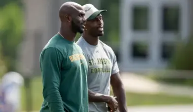 Former Patriots Champions Identify Team's Biggest Draft Need image