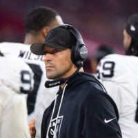 Las Vegas Raiders defensive coordinator Rob Leonard NFL Draft 2026 pre-draft visit LB Jake Golday