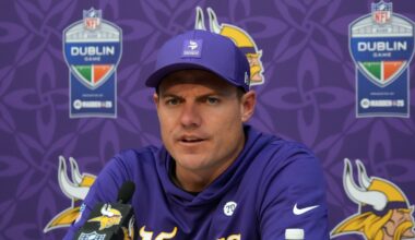 Vikings O-Line Thins as Large Lad Says Goodbye