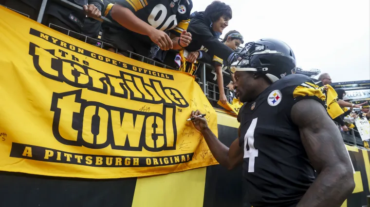 Seahawks ex-star DK Metcalf in danger of being cut due to contract situation image