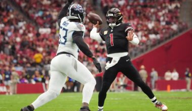 Arizona Cardinals quarterback Kyler Murray (1) throws the ball over Tennessee Titans linebacker Jihad Ward (53)at State Farm Stadium in Glendale on Oct. 5, 2025.