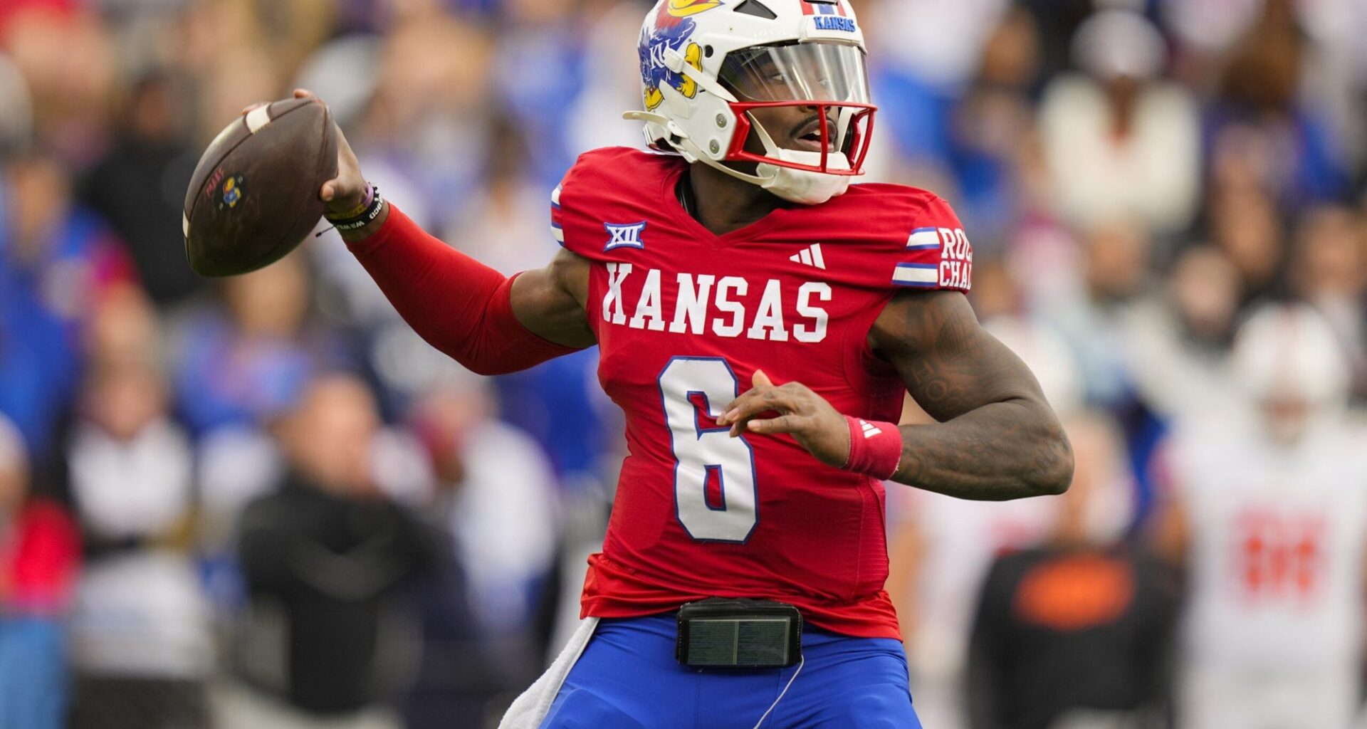 Patriots meet with multiple quarterbacks as top-30 visits wind down - 98.5 The Sports Hub