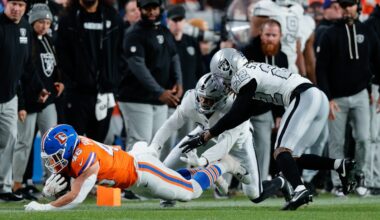 Las Vegas Raiders defensive end Charles Snowden Jordan Meredith.