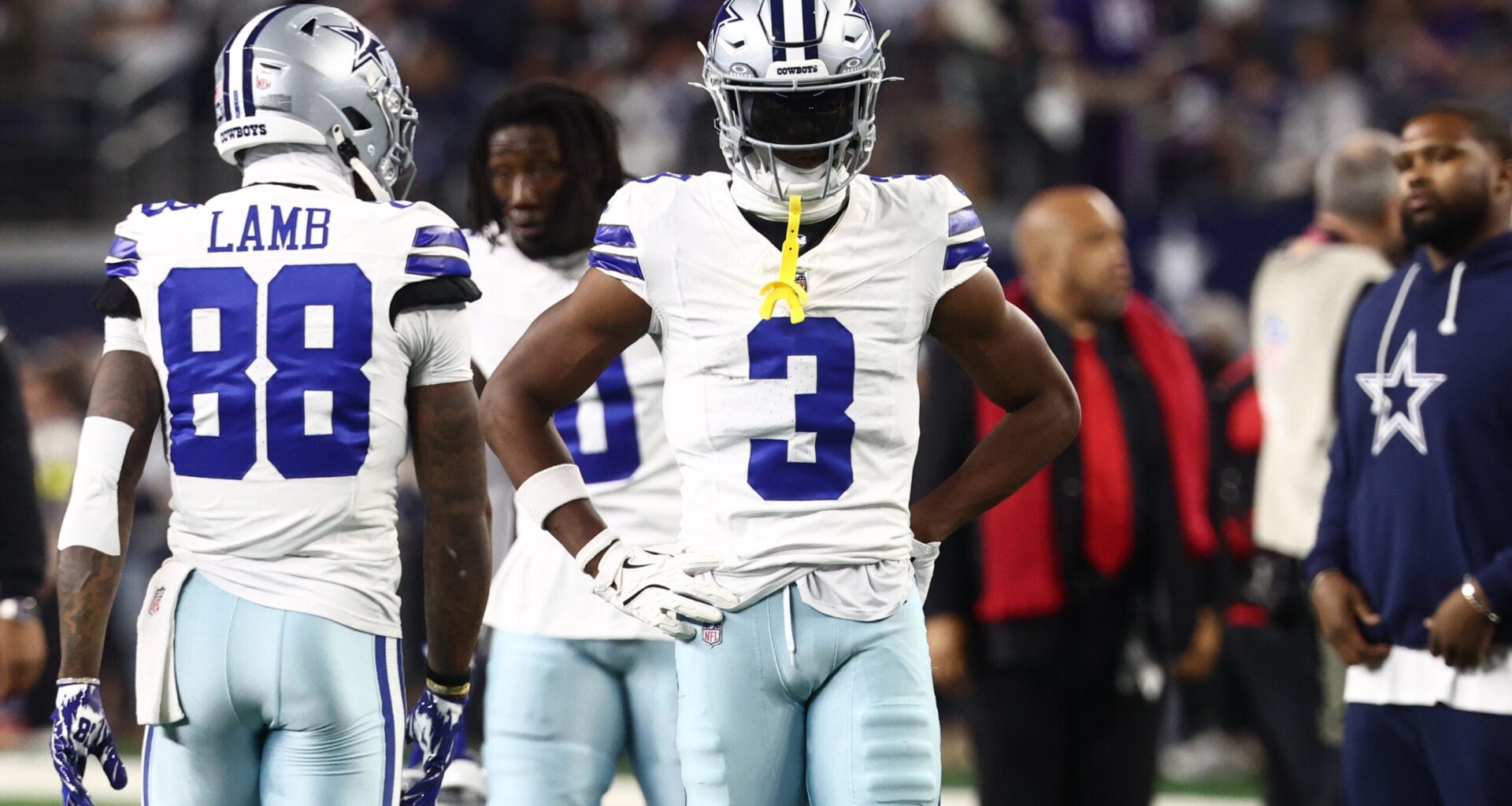 Dec 14, 2025; Arlington, Texas, USA; Dallas Cowboys wide receiver George Pickens (3) warms up before a game against the Minnesota Vikings at AT&T Stadium.