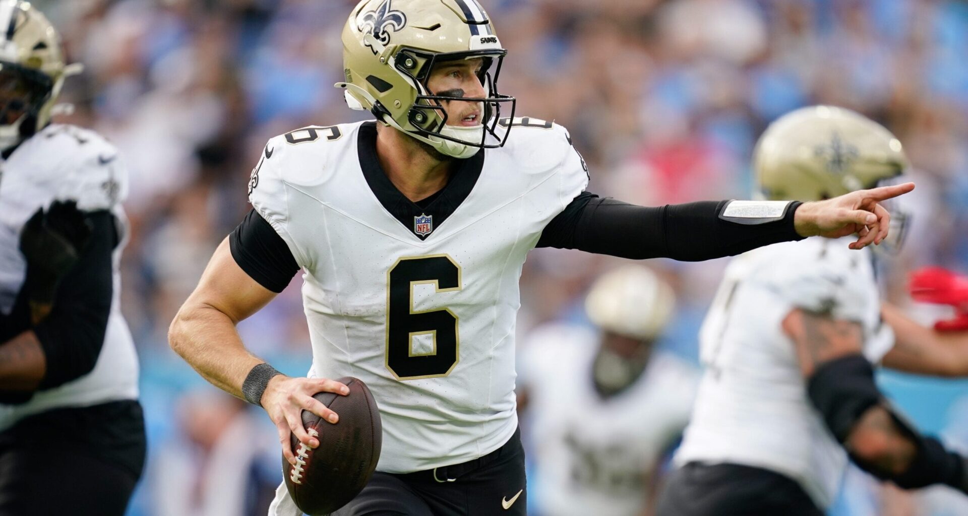 Brand new mock draft simulator gives Tyler Shough more help and improves defensive starters