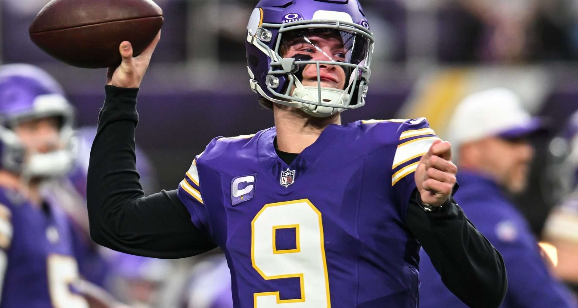 JJ McCarthy To Los Angeles Rams