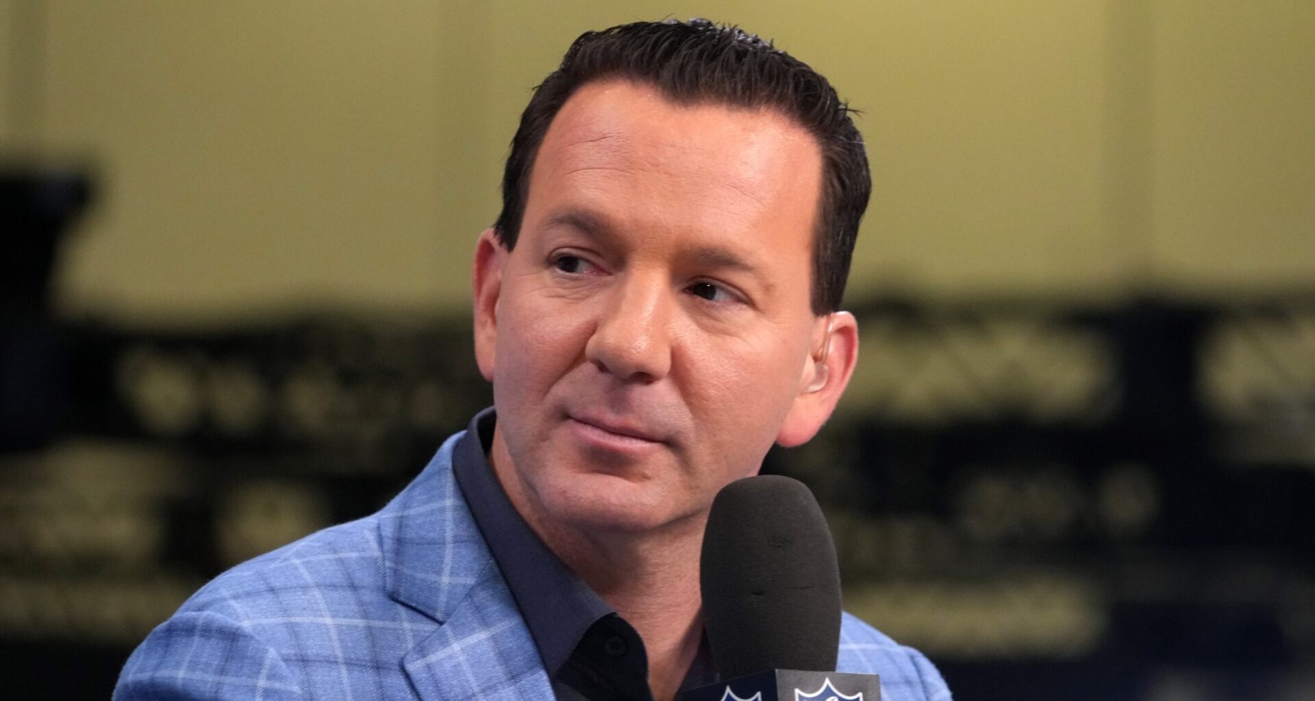 ESPN reportedly 'interested' in keeping NFL insider Ian Rapoport