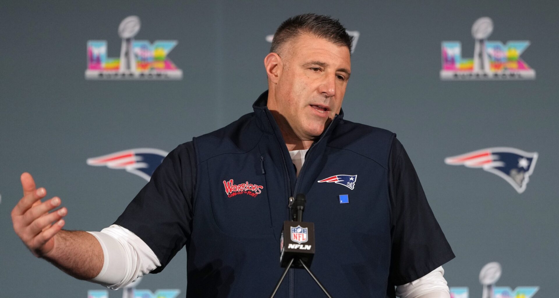 Mike Vrabel reportedly skipping Patriots’ pre-draft press conference