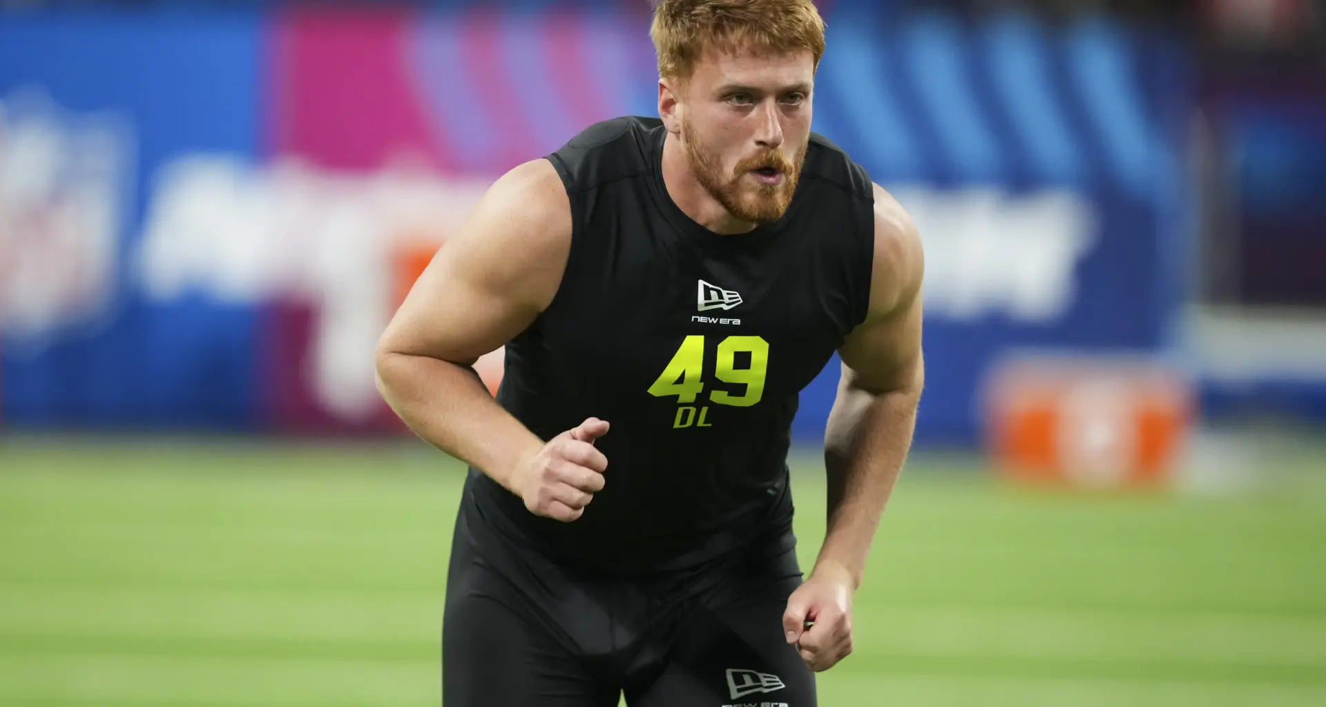 Broncos Linked To Iowa DE Max Llewellyn In Recent Mock Draft