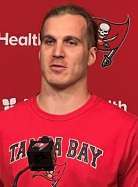 Liking Alex Anzalone - JoeBucsFan.com