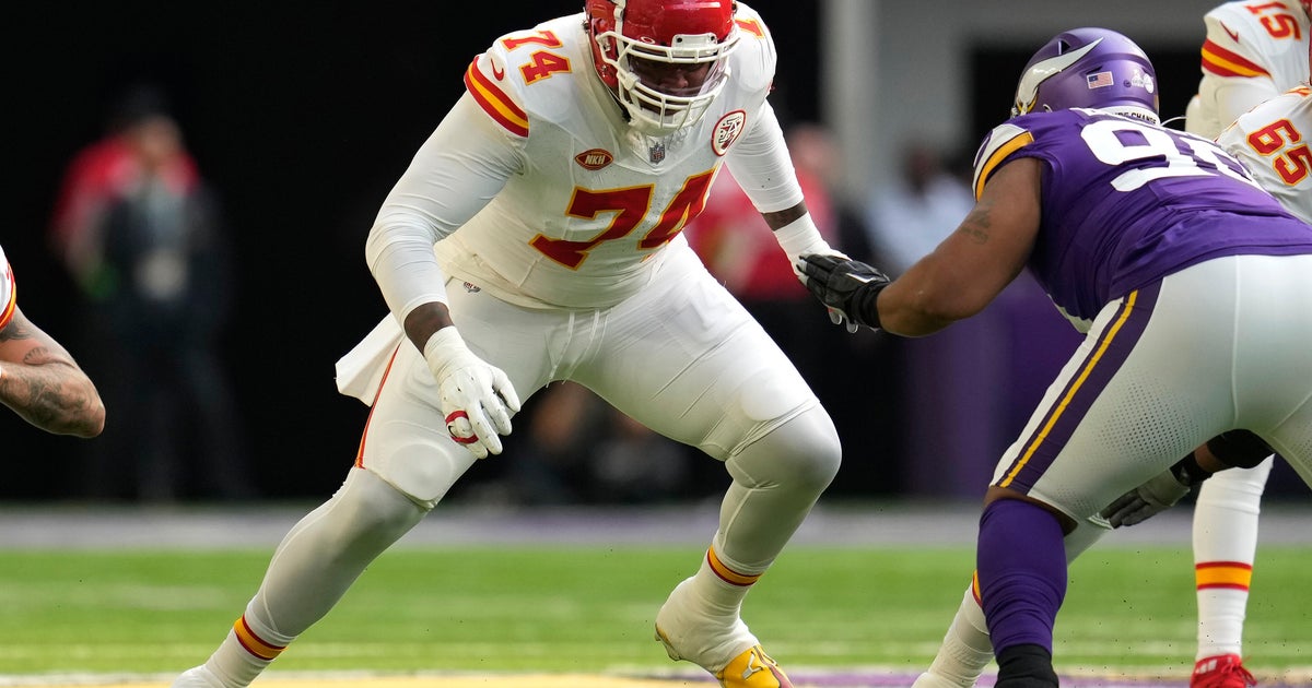 Falcons agree to 1-year deal with former Chiefs RT Jawaan Taylor as possible McGary replacement