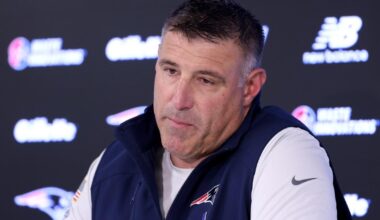 Mike Vrabel issues statement on photos with reporter Dianna Russini: "I've had some difficult conversations with people that I care about"