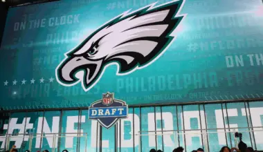 Philadelphia Eagles Landing QB In Round 1